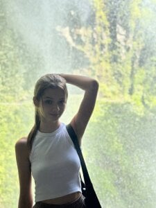 JenniferRoseb Public Pic 4