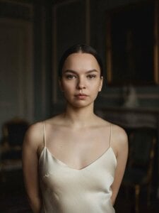 NanMccoid Midnight Curves Pic