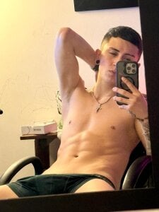 RiderVance While water falls on my body 💋🔥 Pic 4