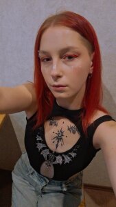 CarlitaSiner Public Pic 4