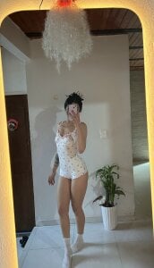 LiaCollings Cute🌸 صورة واحدة|LiaCollings Cute🌸 صورتان|LiaCollings Cute🌸  2 صور|LiaCollings Cute🌸  2 صورة