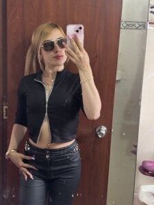 GirlAngell11 Hello guys its me 🥺🫶🏻 Pic 5