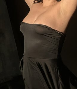 bty de JuliyaMayss  8 Imagens