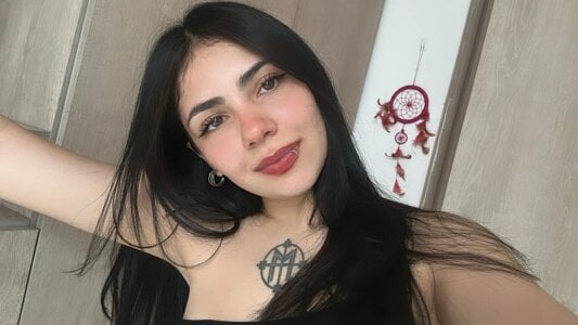 evelyn_kitty_ Public Pic 2