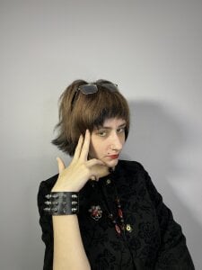 HannaBrender Public Pic