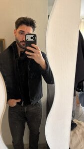 Al3xox02 Public টি ছবি