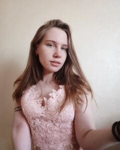 _Molly_Adams