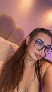 RenataPonce_ What do you perceive through my glasses? 🤭 Εικόνα 2