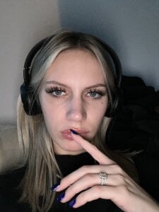 cherry25 Public Foto 6