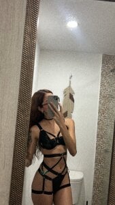 Issy_moon 🏴‍☠️ Pic 5