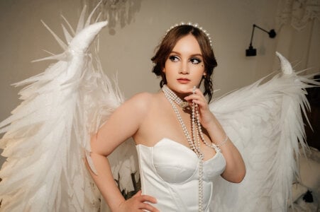 StellaGloww Fallen angel...  3টি ছবি