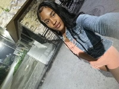 dirtydolltsx long hair slika