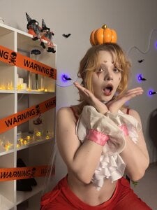 Emily_relish Halloween <3 Pic 3