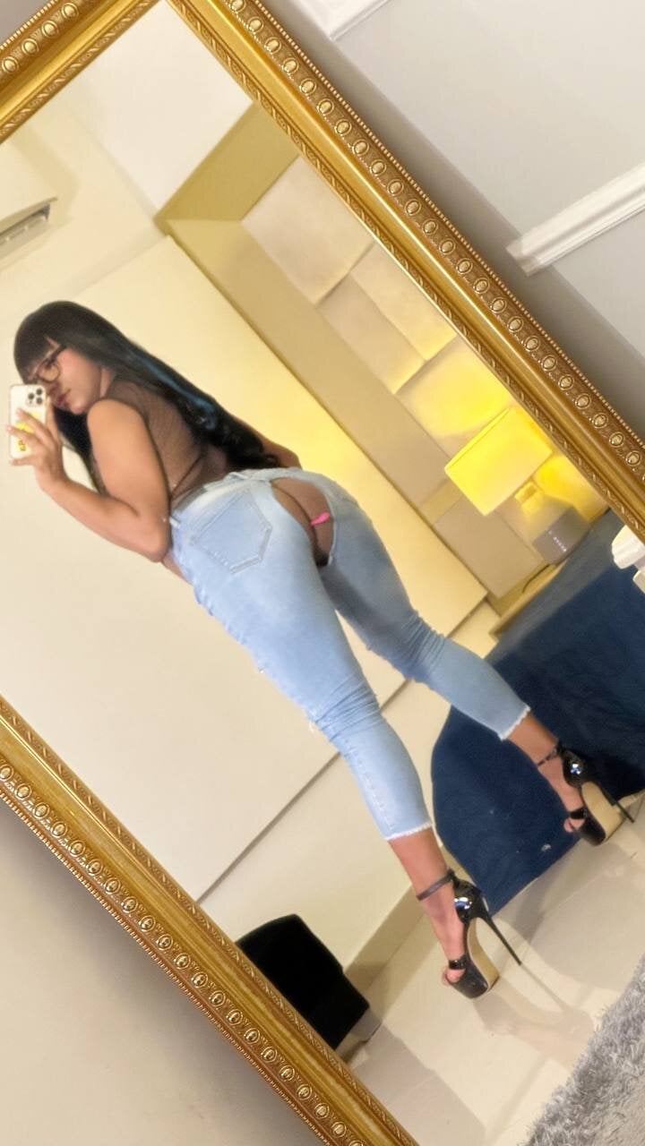 IsabellaDarrell_ts Poză populară 8191