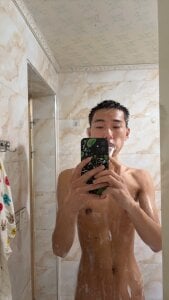 JdhdSjdj 自拍 Foto