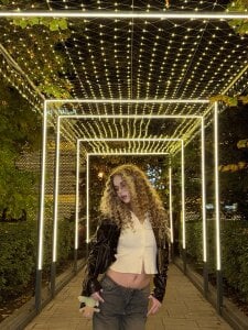 Curls or straight hair?🤔 de DebraSchneider  3 Imagens