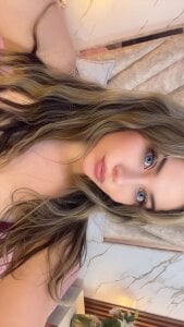 Annie_mone Public Gambar 8