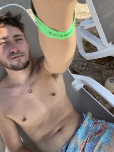 Heytincho Public slika