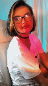 Leah_Kl Public Pic 5