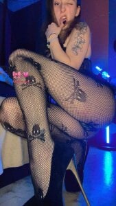 Melissa-Schneider's XXX Nude Photo 4