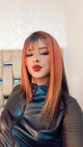 ABOUT ME de ammy_carlson  2 Imagens