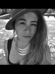 _MysticZoe_のUNCENSOREDの 6枚の写真