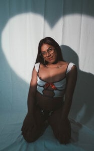 Samantha__F_W Public Pic