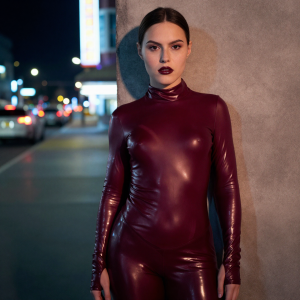 Diana_Brooks new foto Gambar 4