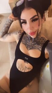 Valerykat_ My black body 😈 Foto