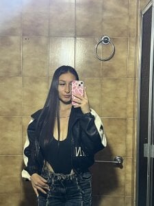 MaddyCarter: Public ( 4 фото)