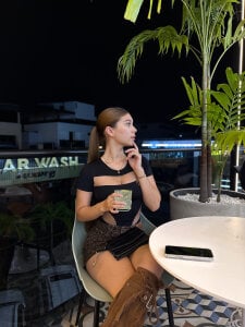 Nikii__ Qué tal? Foto 2