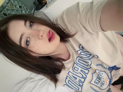 Yammy_Yumi Heyo 👀 Foto 3