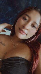 Sara_storm_outdoors Public Pic 2