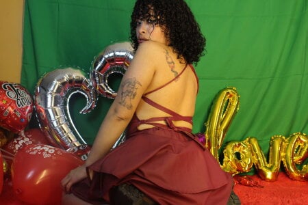 mia_hernnandez Happy Valentine's day!! Pic 3