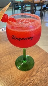 VeronicaSmith_OS Public Εικόνα 3