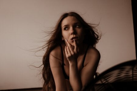 KarriBrownd Public Immagine  4