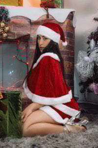 karina__millerr Little moments that make Christmas great 🎄 slika 2