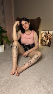 hey_tessa let's have fun together? Pic 3