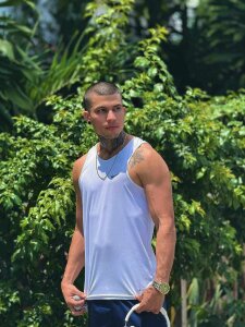 ElonExclusi Fitness Poză