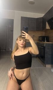 Alice_wooowのSexy black ♥の 4枚の写真