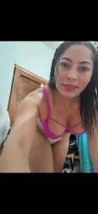 karol_sm Look at me and tell me the truth 💕 รูป  5