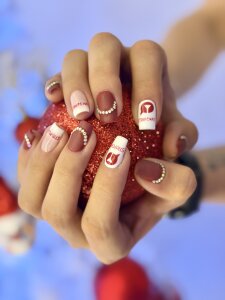 Camistar18 My stripchat nails❤️🤍 Pic