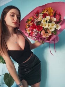 MinaMancilla Flowers time Pic 3