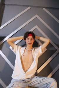 lenni_sirius Where are you going to touch me first when we meet? Pic 3