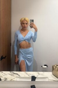 Valeriathonson vale Pic