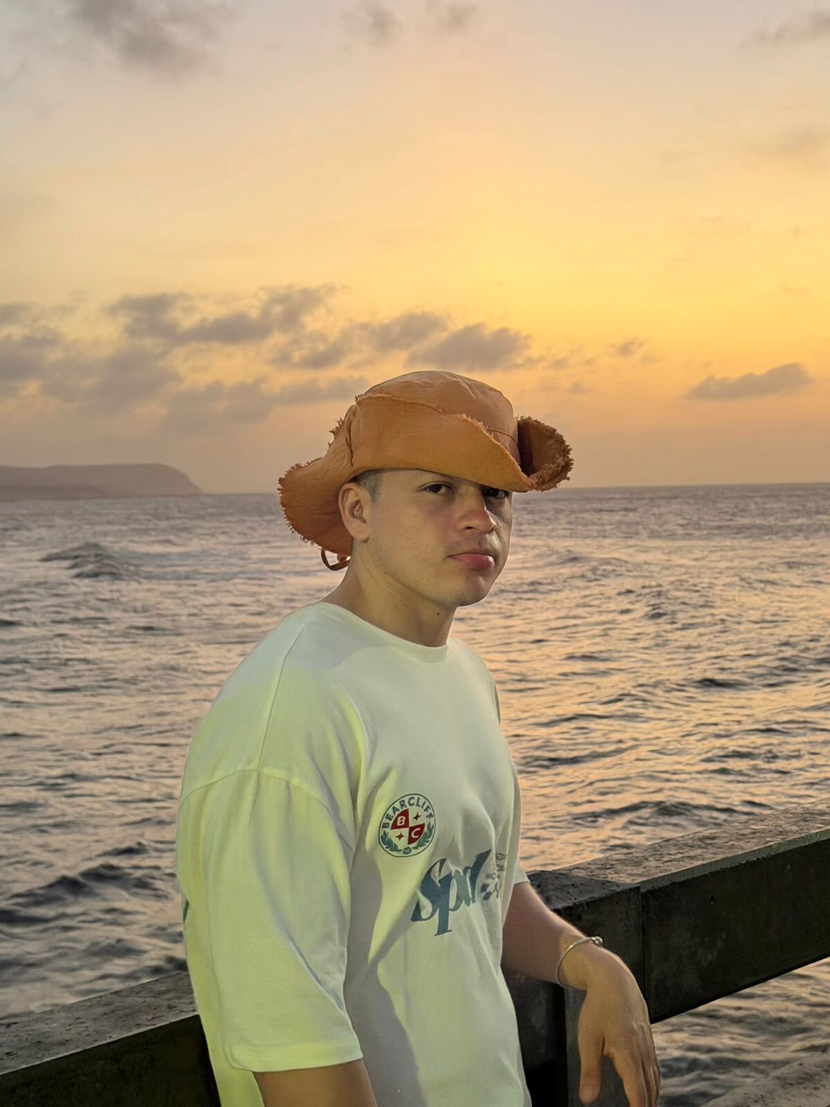 Angel_Cuervo Trendaava kuva 7679