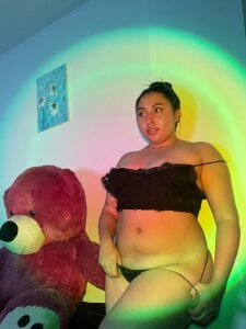 _lore_22 my body Pic