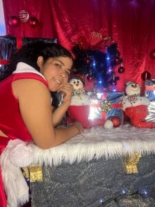 Sasha_Picot17 Santa is here Pic