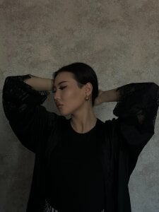 Hunnybanana Public Pic 3