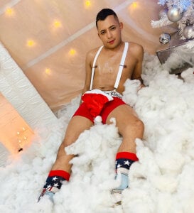 mike_fetish 🎄🎁❤️ Pic 4